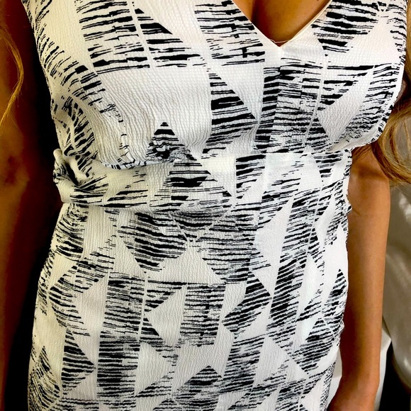 3 LEFT XXS-S Stretchy Chic Lined Slit Black White Spring Beach Maxi Dress - Picture 3 of 4